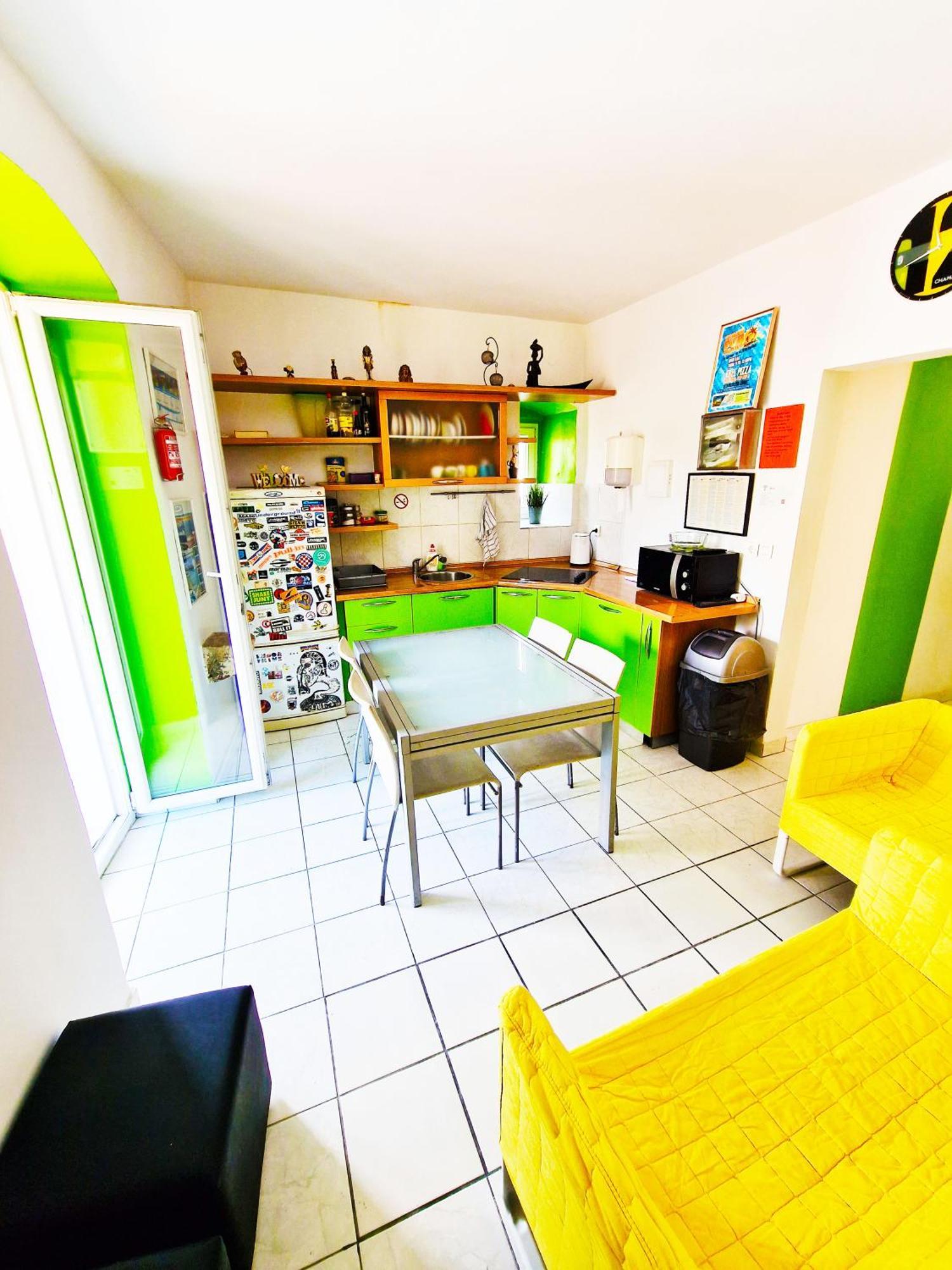 Croparadise Hostel Спліт Екстер'єр фото
