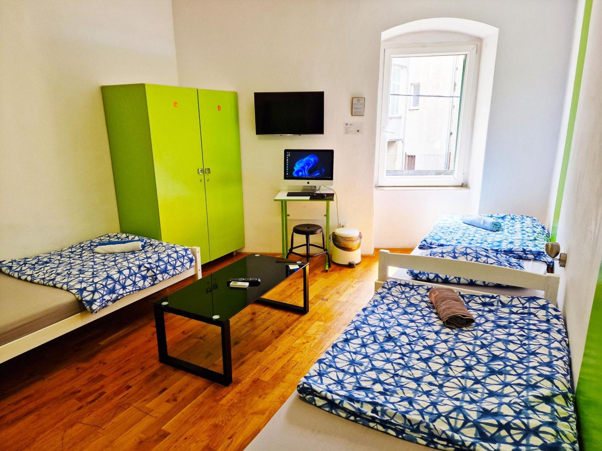 Croparadise Hostel Спліт Екстер'єр фото